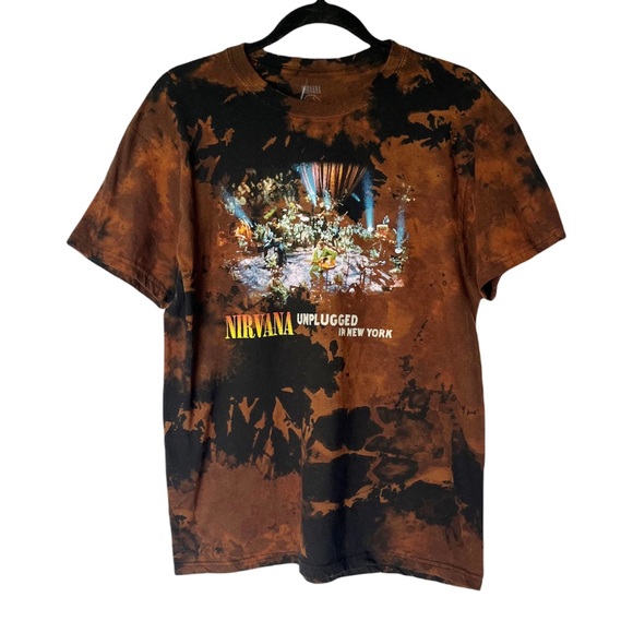 Nirvana NWOT Unplugged Tour Distressed Graphic Tee - Picture 1 of 2